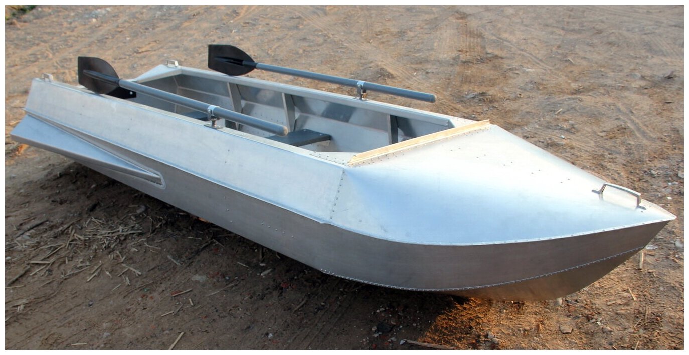 Алюминиевая лодка Романтика - Н 3.5 м, с булями