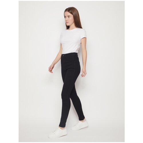 фото Джинсы силуэта skinny, цвет черный, размер 26 zolla