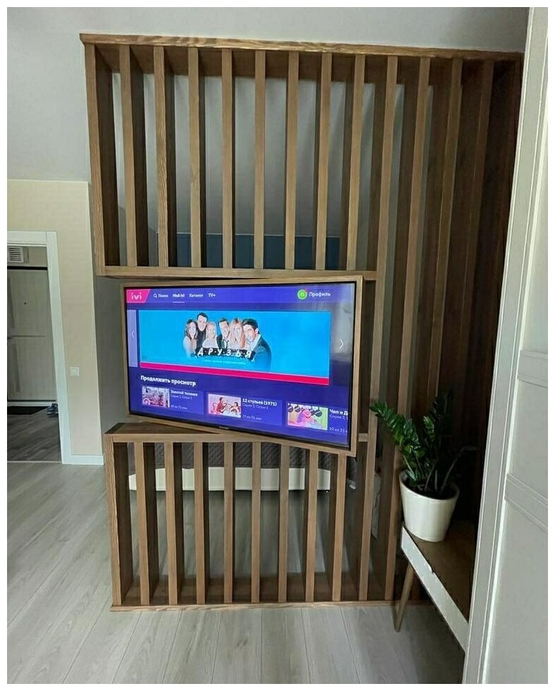 TV перегородка из Сосны 40х140мм. Цена за 1 брус.