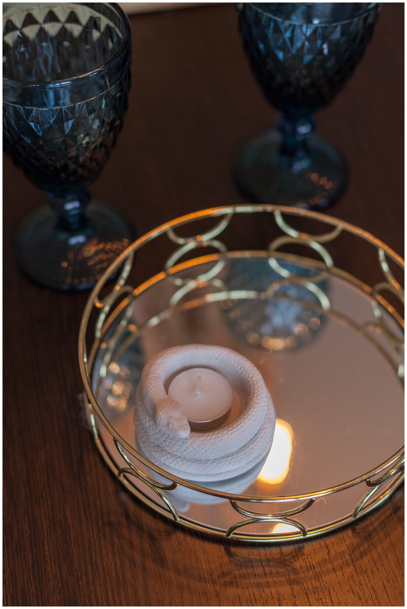 Подсвечник декоративный Змея для чайной свечи, декор со змеей - фотография № 2