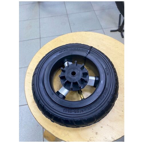 фото Колесо в сборе 8 дюймов для трех колесного велосипеда китай