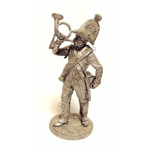 Оловянная миниатюра 54мм. - фигурка из олова 54 мм. - Горнист роты егерей Авангардного батальона - Брауншвейг 1815 г