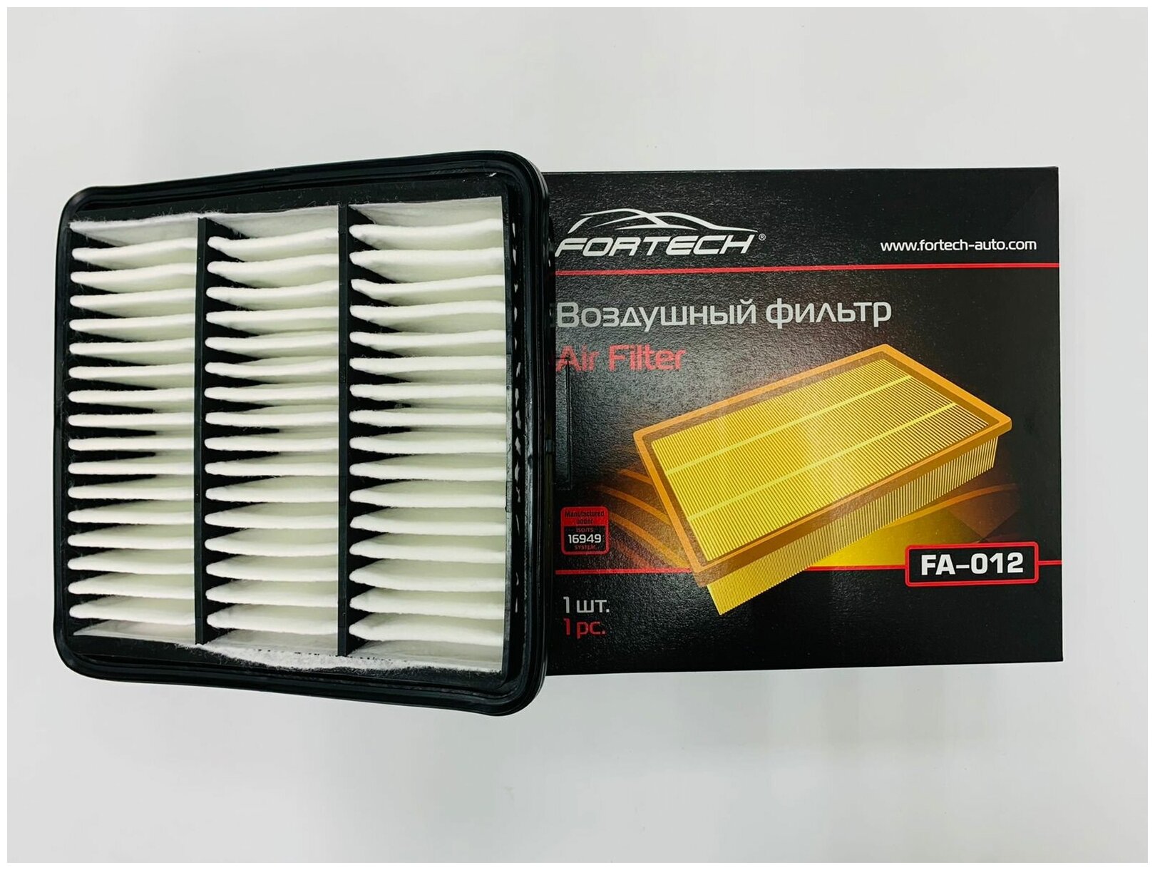 Фильтр воздушный Fortech FA-012. HYUNDAI Elantra, i30, KIA Cee'd, Cerato II. OEM 28113-2H000; MANN C 2029