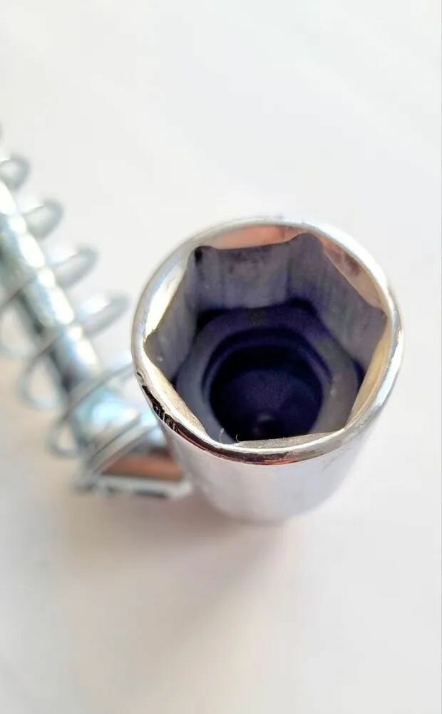 Ключ свечной 14 мм с карданом длина 250 мм, на холдере, Сервис Ключ — фото 1