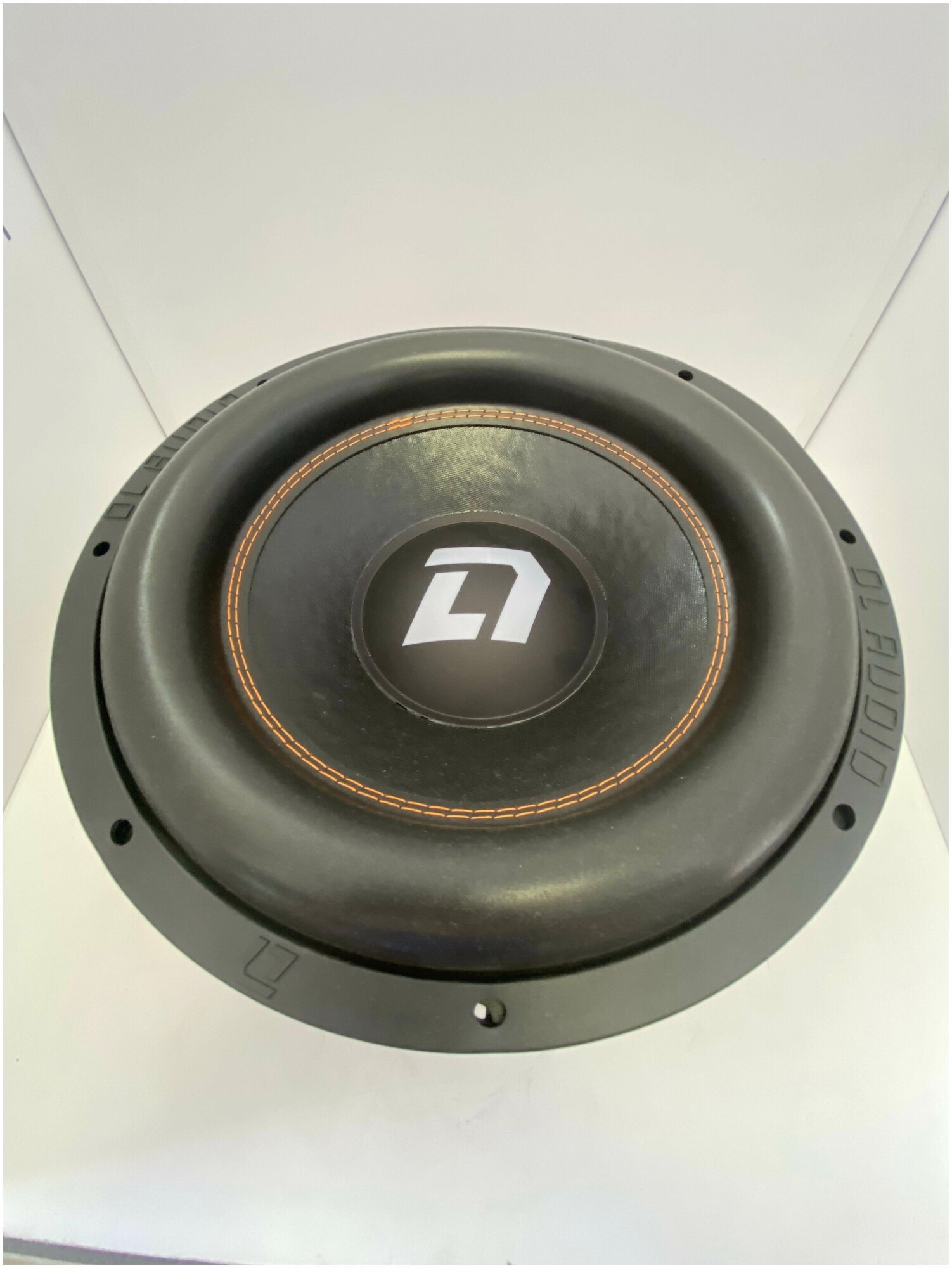 Сабвуфер DL Audio Gryphon Pro 15 SE