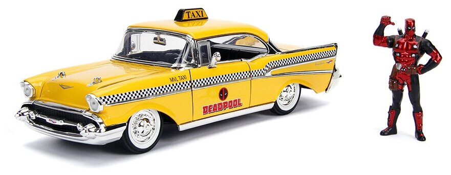 Набор Jada Toys Hollywood Rides Машинка с Фигуркой 2.75" 1:241957 Chevy Bel Air-Hard Top W/Deadpool Figure 30290