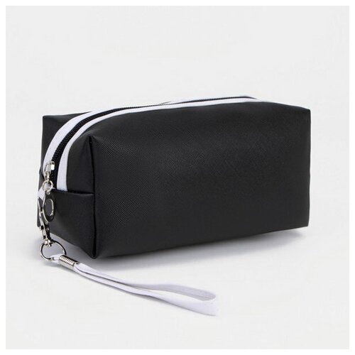 фото Косметичка на молнии, цвет чёрный