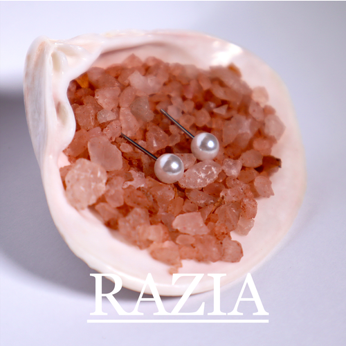 Серьги пусеты перламутр искусственный камень коралл синтетический размер 6 мм белый 60₽