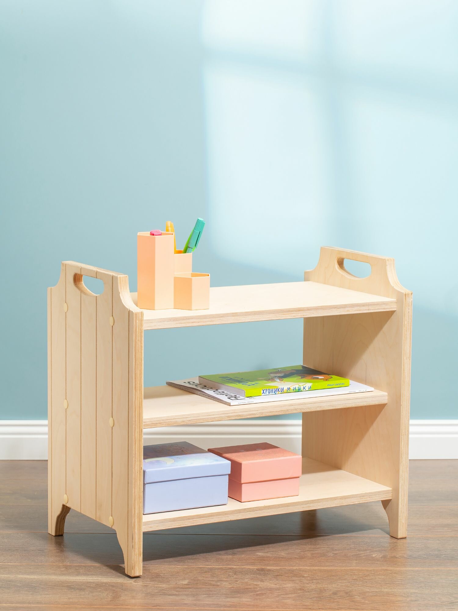 фото Тумба прикроватная деревянная открытая нелакированная