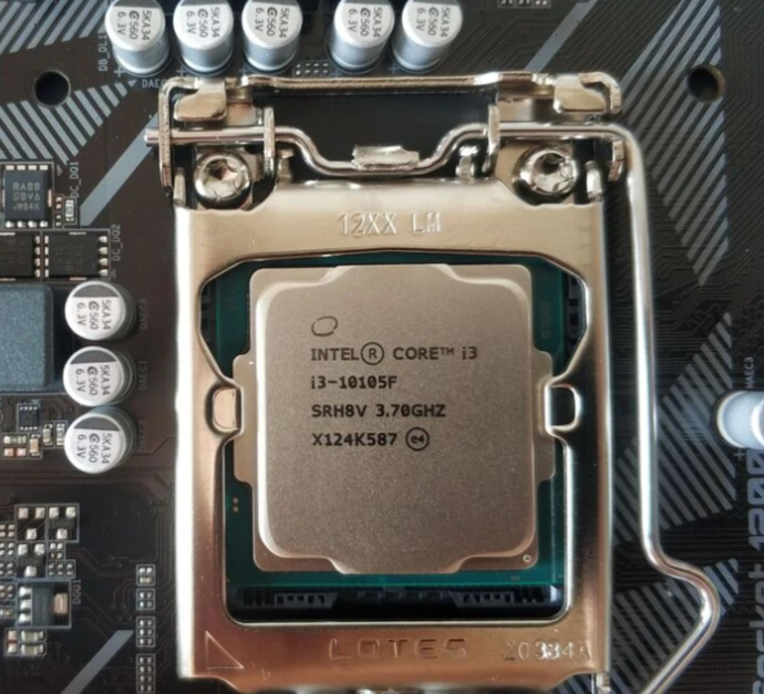 Процессор Intel Core i3 10105 F, 4 ядра, 8 потоков, 3,7 ГГц, LGA1200, OEM (огонь!)