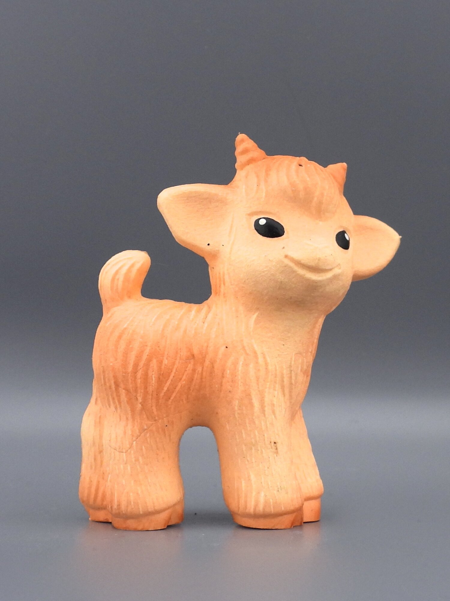 "Козленок" игрушка из цельнолитой твердой резины СССР 6,5 см