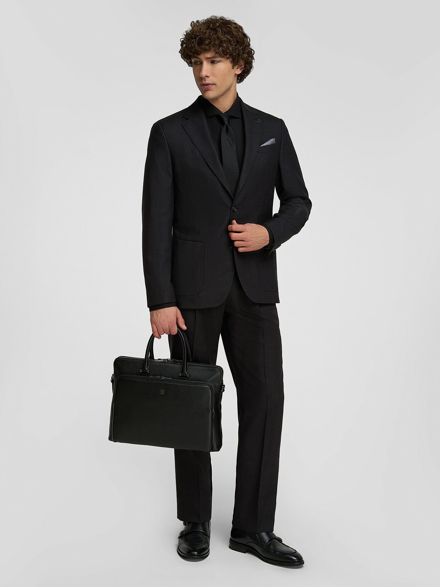 Портфель HENDERSON 