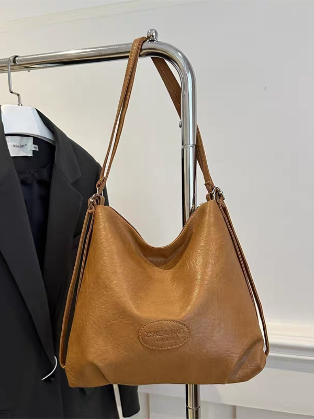 Сумка-рюкзак , фактура гладкая, горчичный — фото 1