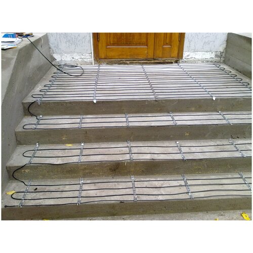 Резистивный греющий кабель SNK 30 вт/м 2100 вт длина 70м, обогрев бетона, кровли, открытых площадок, лестниц