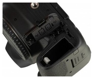 Зеркальный фотоаппарат CANON EOS 850D body, черный - фото №3