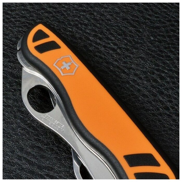 Нож перочинный Victorinox Hunter XT One Hand (0.8341.MC9) 111мм 6функций оранжевый/черный карт.короб - фото №12