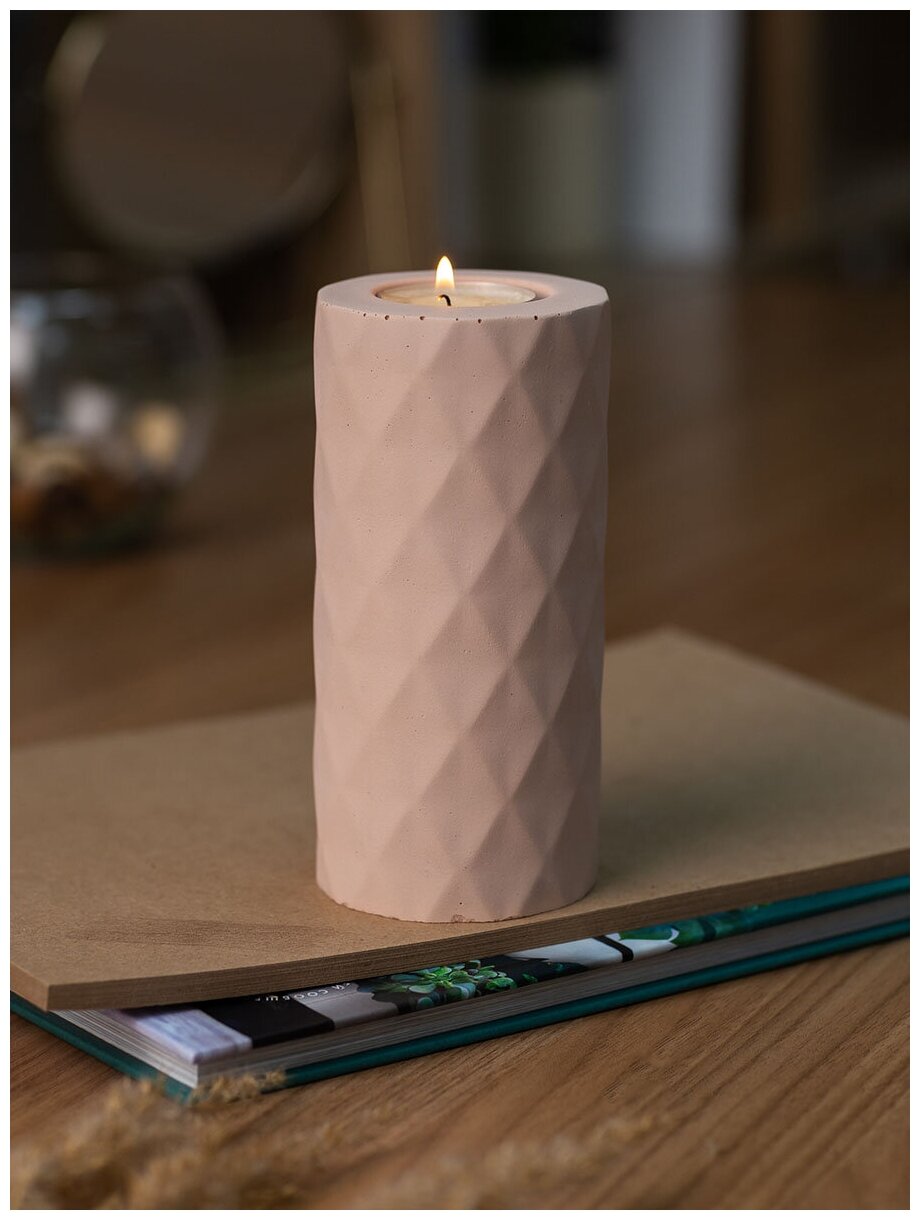Декоративный подсвечник для чайной свечи Diamond L, 7x15 см, бетон, розовый матовый - фотография № 2