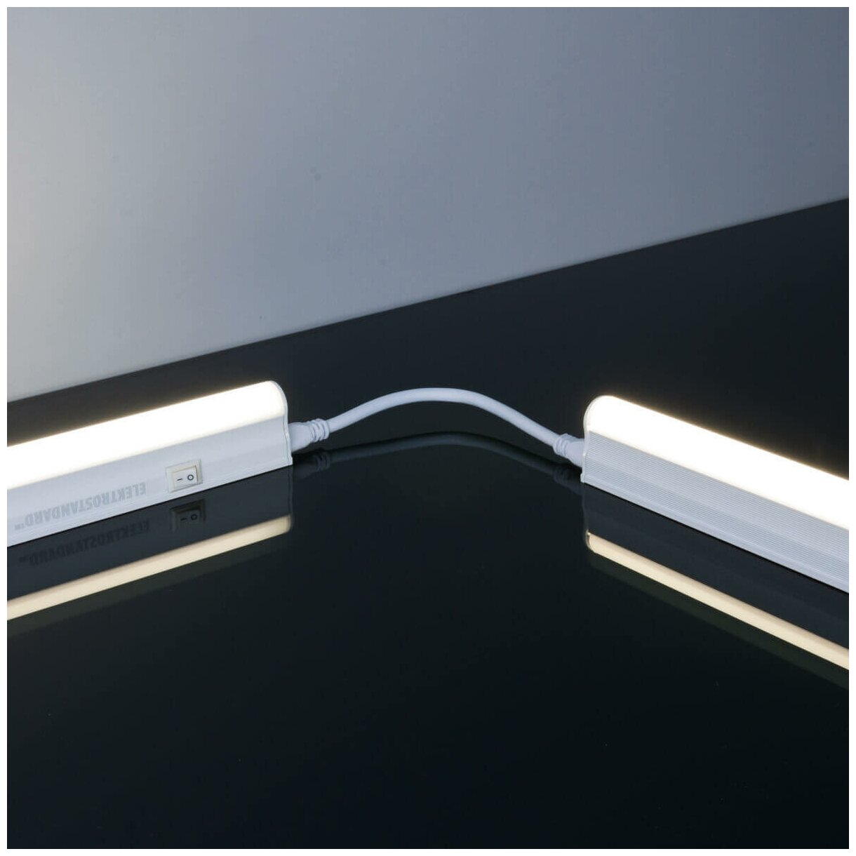Подсветка/накладной светильник Elektrostandard 55001/LED LED Stick выключатель 4200К 90 см - фото №5
