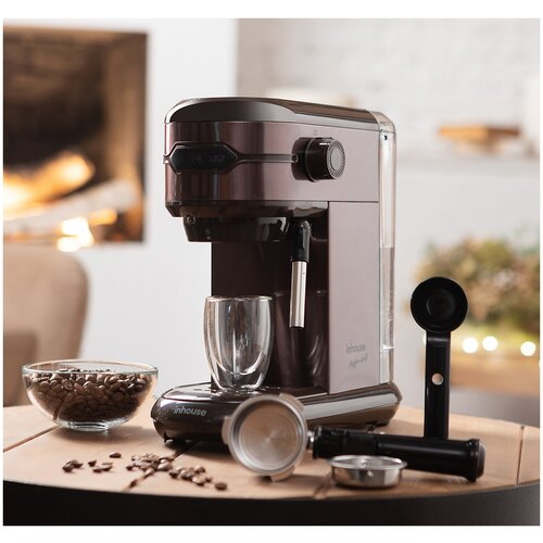 Кофеварка рожковая inhouse ICM1506 (серия Coffee Arte, 15 бар, цвет шоколадный)