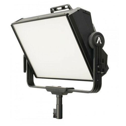 Светодиодный осветитель Aputure Nova P300c kit набор с кейсом 21845000₽