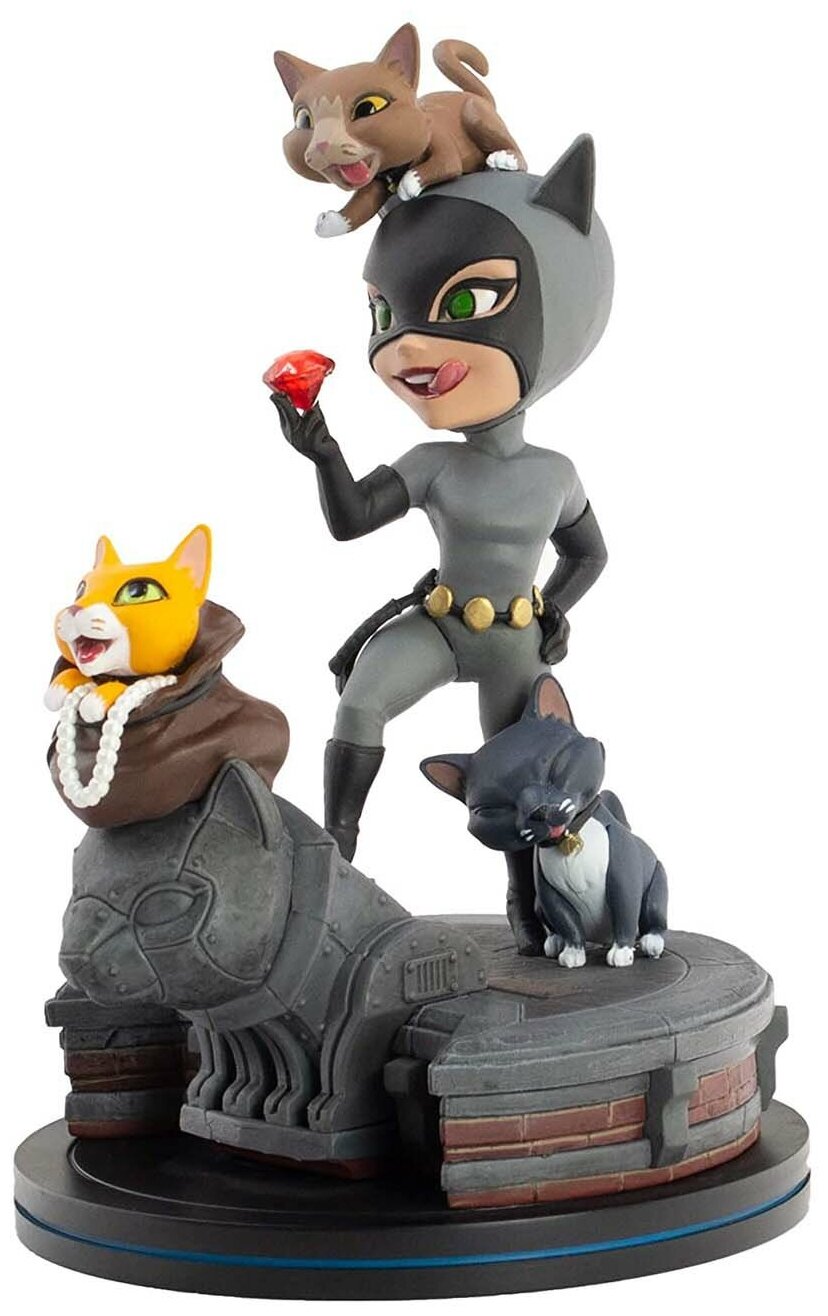 Фигурка DC Comics Catwoman Q-Fig Elite