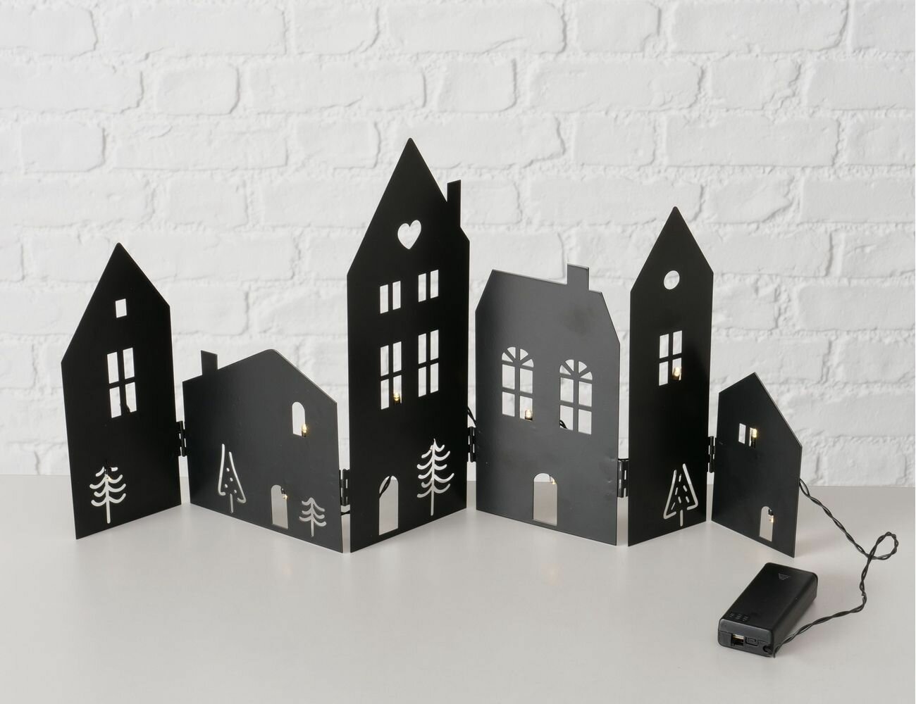 Светящаяся декоративная композиция нойбург, металл, тёплые белые LED-огни, 55х26 см, батарейки, Boltze 2051413