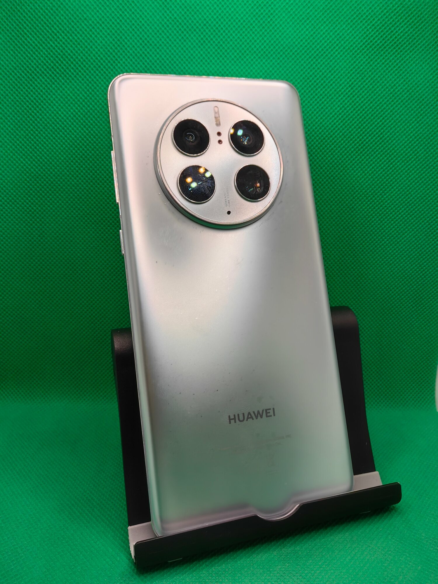 Смартфон HUAWEI Mate 50 Pro 8/256 ГБ RU, Dual nano SIM, снежное серебро