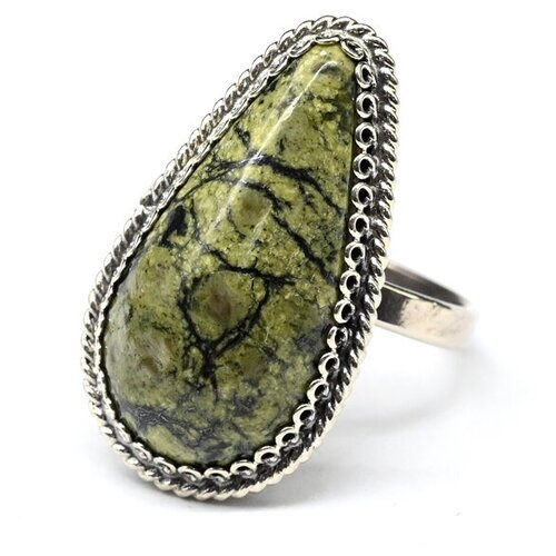 Кольцо Радуга Камня, змеевик, размер 16.5, черный, зеленый кольцо радуга камня змеевик размер 18 5 черный зеленый