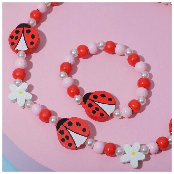 Комплект бижутерии разноцветный