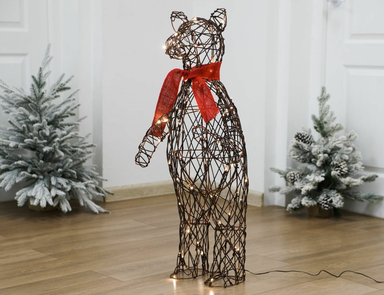 Светящаяся фигура медведь РОБ ротанг 80 тёплых белых LED-огней 89 см Winter Deco 4080238