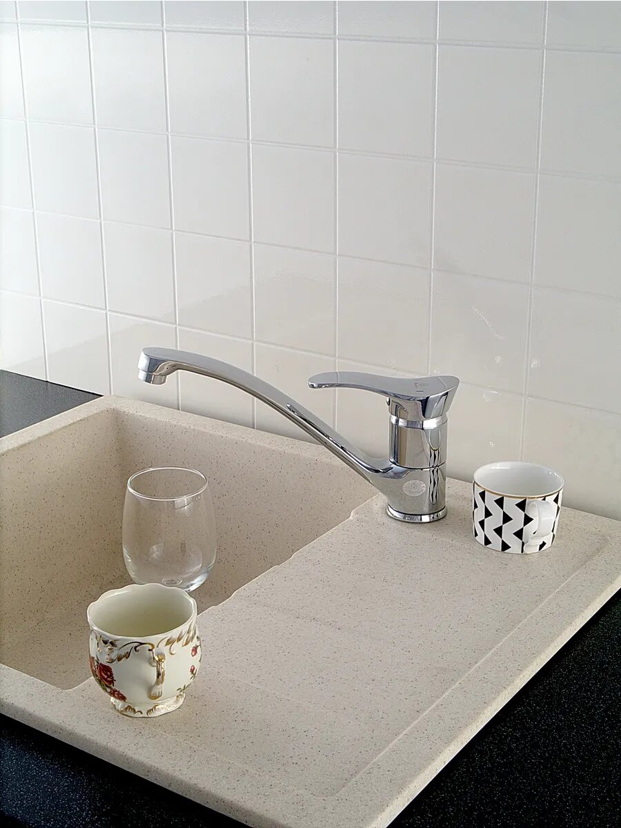 Смеситель кухонный, с гибким подключением, латунь, серебристый — фото 1