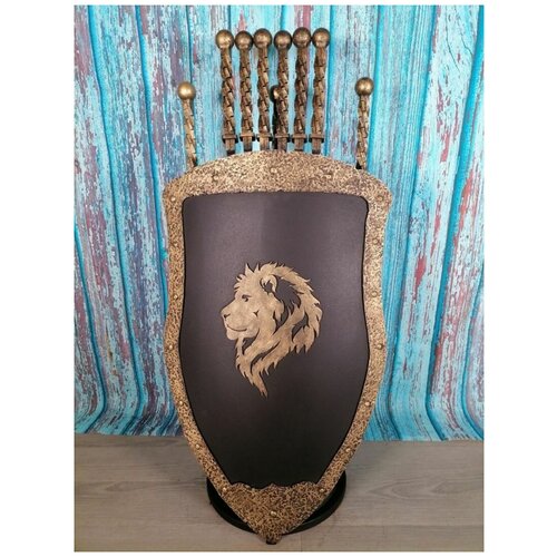 подставка для шампуров щит геральдический лев Каминный набор Щит-подставка Лев на 6 шампуров Бештау