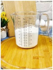 Мерный стакан из пластика, кухонная мерная емкость, мерная кружка, кувшин прозрачный, объем 1 литр