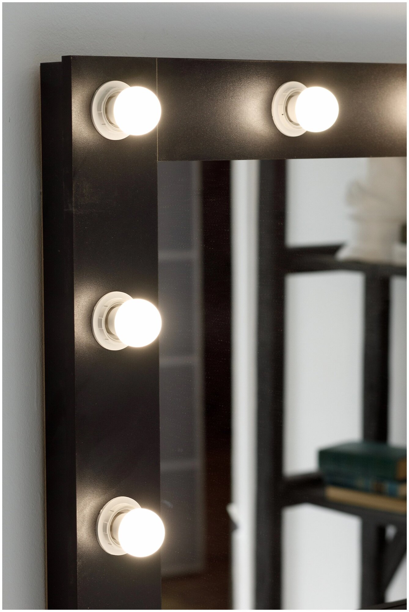 Гримерное зеркало GM Mirror, 80 см х 60 см, черный / косметическое зеркало - фотография № 6