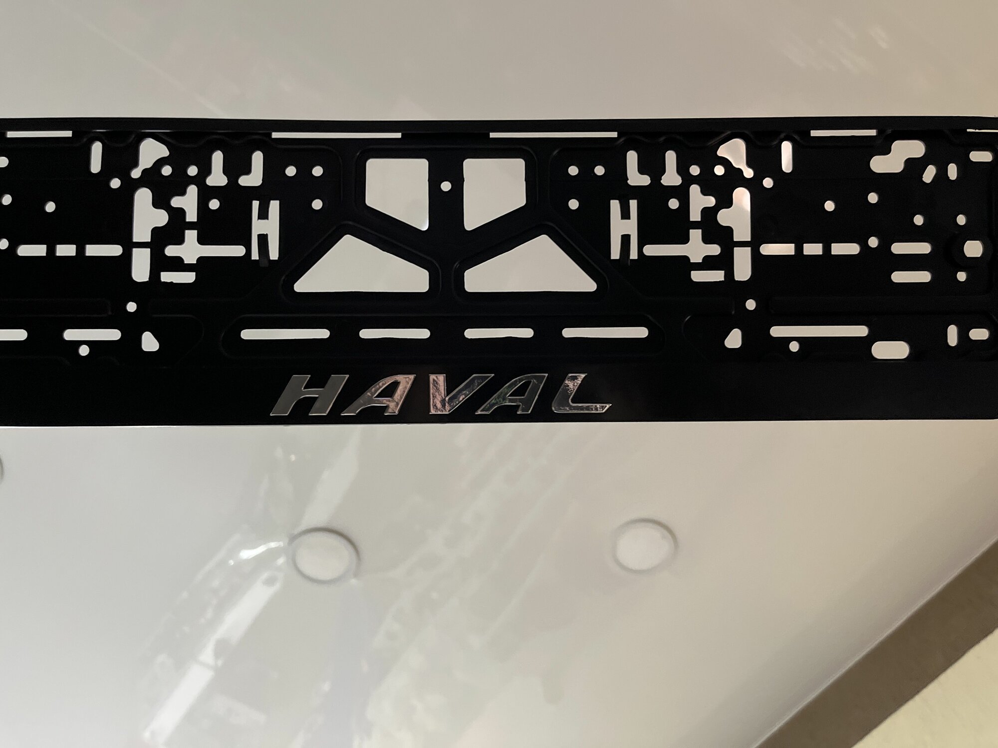 Рамка номерного знака Haval