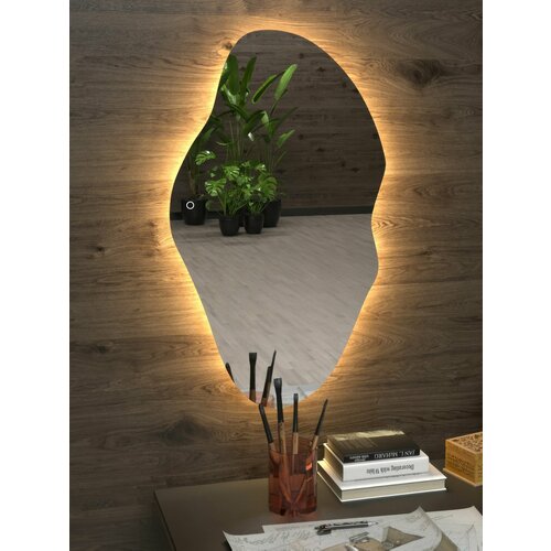 Зеркало настенное неправильной формы с подсветкой 45х77см нейтральный свет