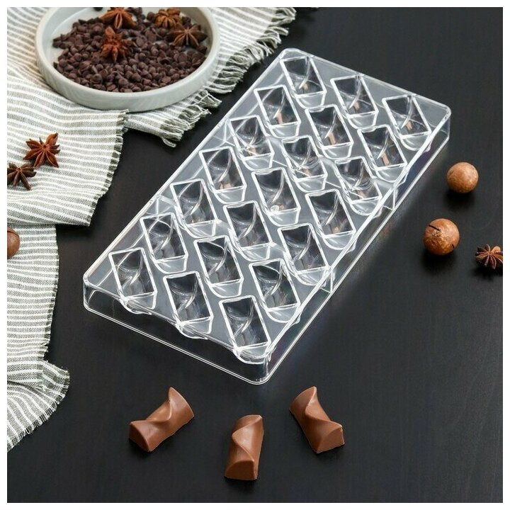 Форма для шоколада и конфет KONFINETTA "Плетеный батон", 27,5х17,5х2,5 см, 21 ячейка, ячейка 3,5х1,5х1,5 см