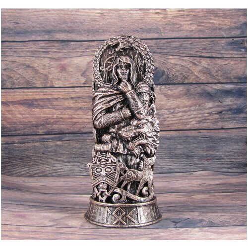 Локи, алтарная статуэтка, полисмола, 22 см.