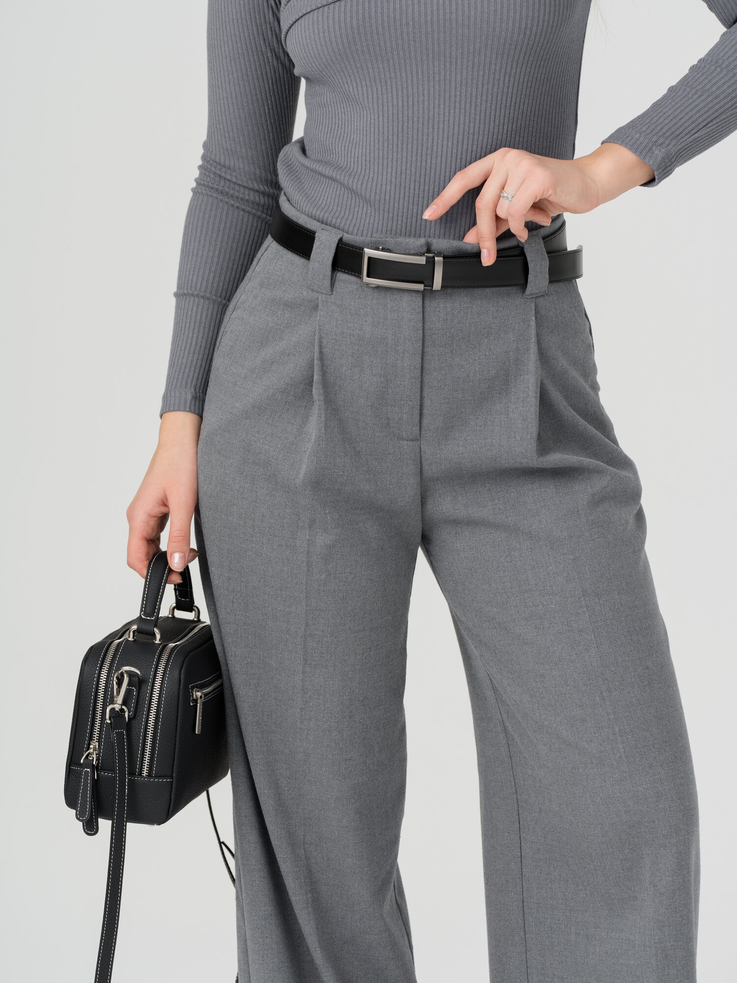 Сумка кросс-боди Daniele Riccardi, фактура зернистая, черный — фото 1