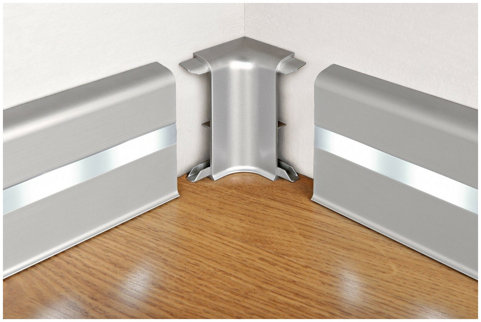 Кабель канал на бетон 95 фото