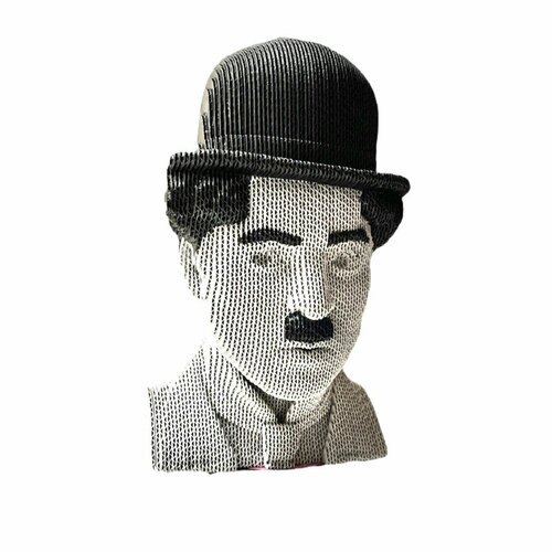 Собранный картонный бюст 3D «Чаплин»