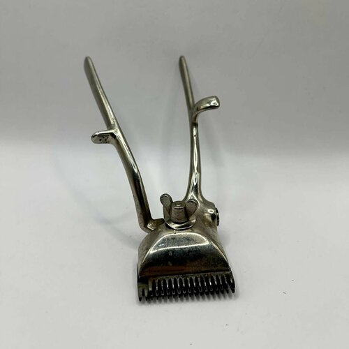 Машинка для стрижки волос металлическая Клеймо Винтаж 49900₽