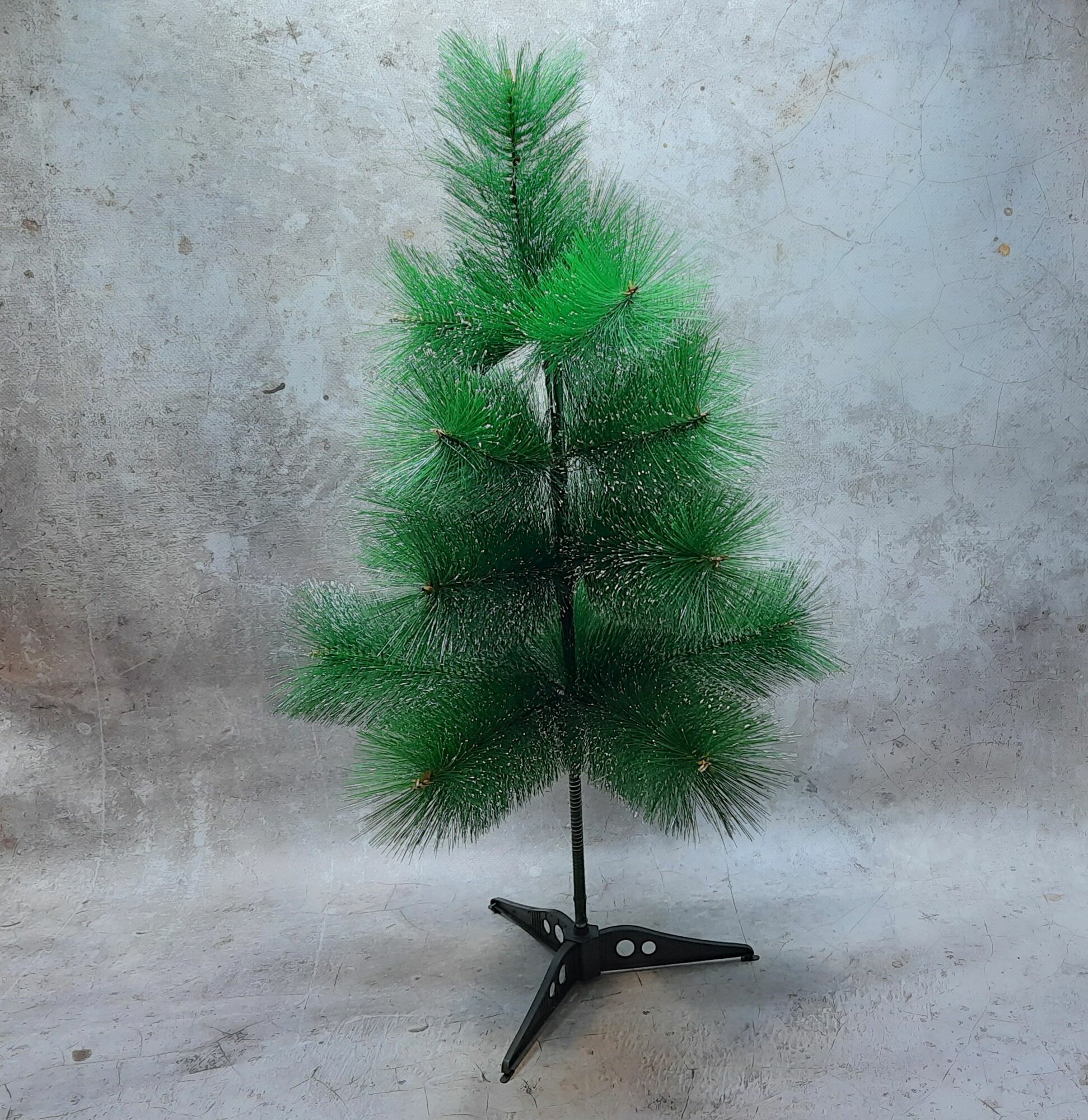 Сосна искуственная 60см сборная