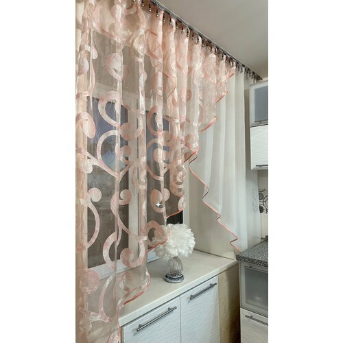 Кухонная шторка пудровая, ширина 3м, высота 1,7м