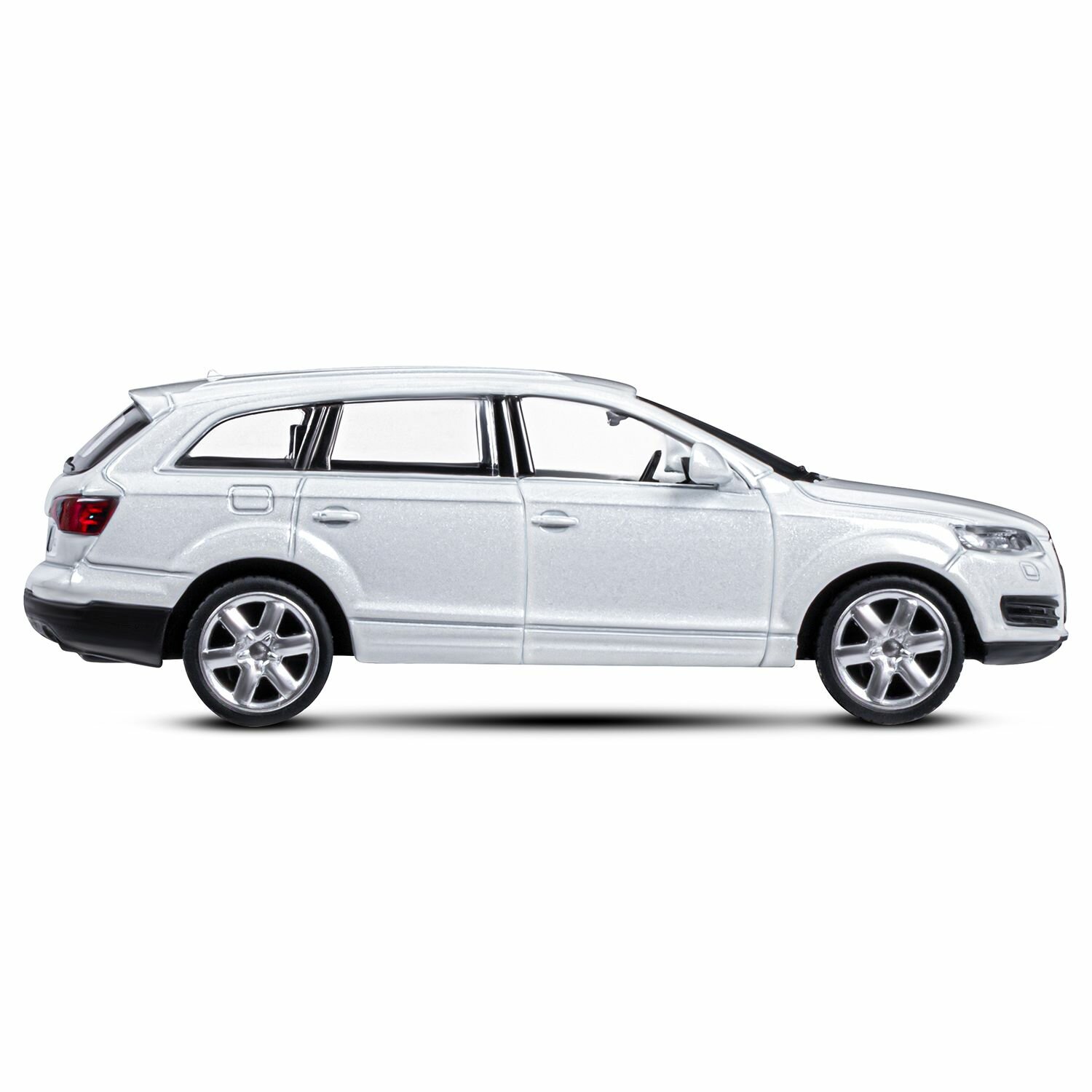 Модель металлическая 1:43, Машина Audi Q7, белый, инерция, 3+ — фото 1