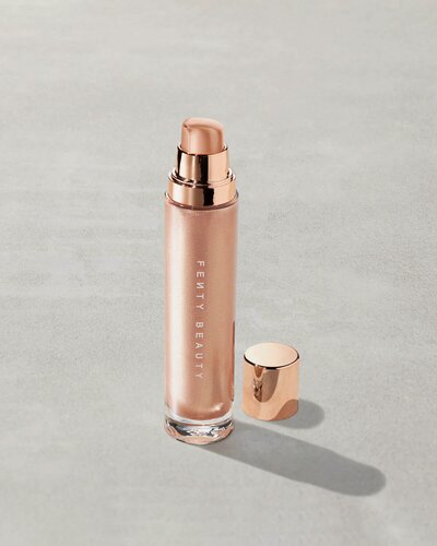 Изображение товара FENTY Beauty гель-шиммер для тела с влажным блеском Body Lava Body Luminizer, Who Needs Clothes!