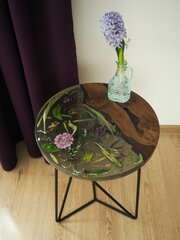 Журнальный столик wild forest из слэба капового граба с эпоксидной смолой и сухоцветами
