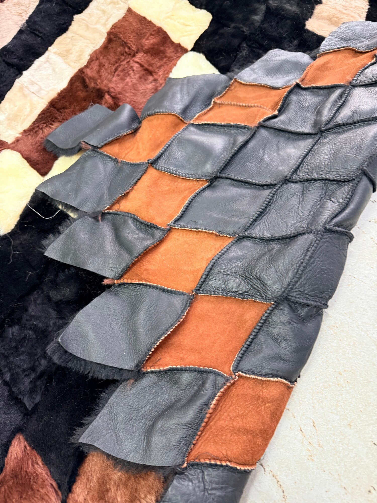 Покрывало меховое ковер из шкуры овчины — фото 1