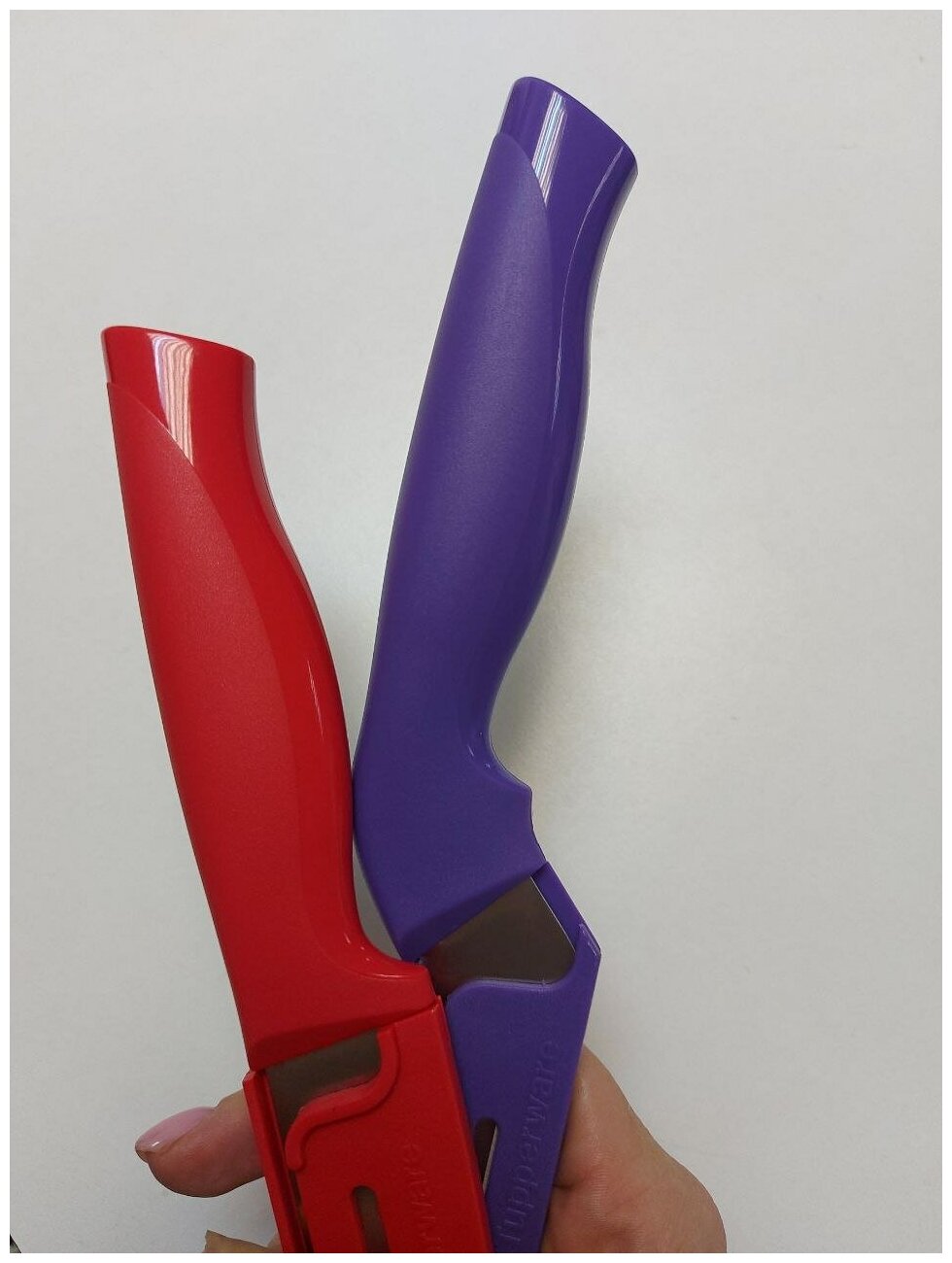 Нож для овощей Tupperware Гурман с чехлом красный - фотография № 4