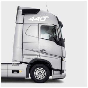 2 шт Наклейки 440 FH13 на Вольво (Volvo) серии ФШ на крышу кабины белые